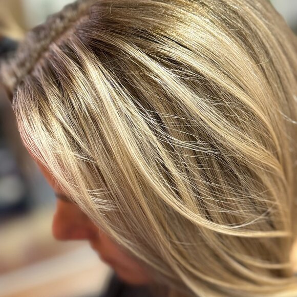 Welcome to My Closet - Picture 1 of 1